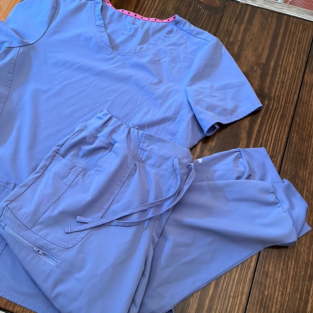 HeartSoul Ceil Blue Scrub Set.